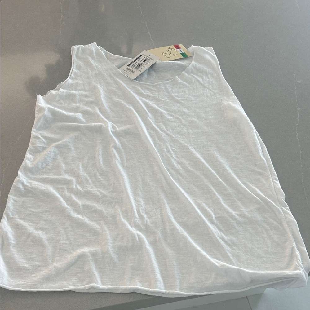 White Sleeveless Tank Top
